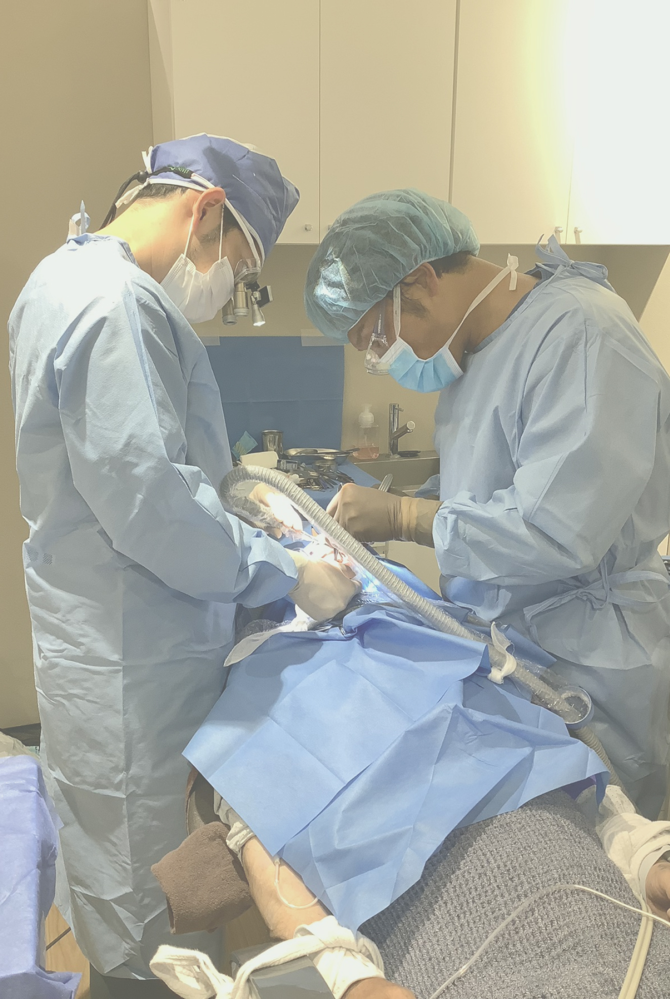 インプラント手術の様子