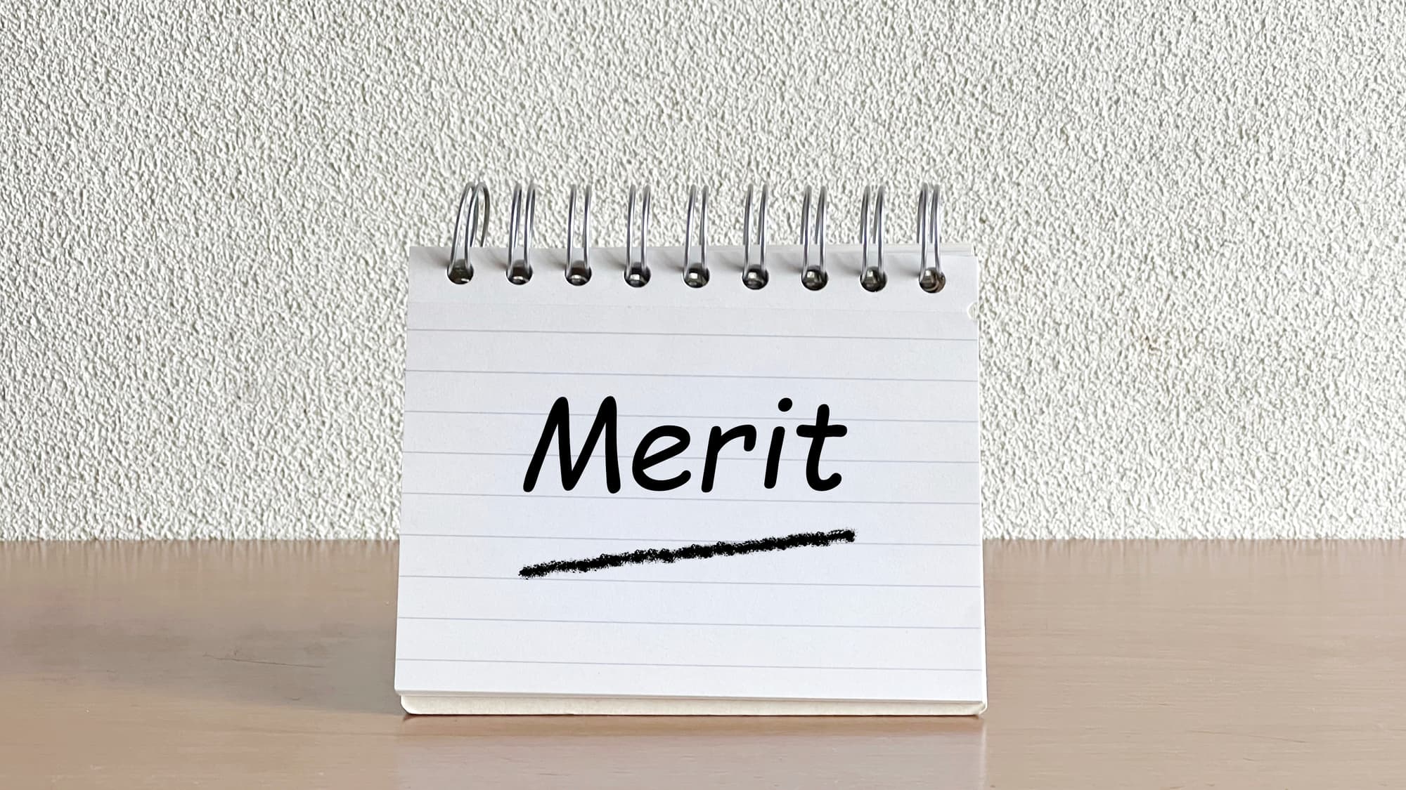 前歯をインプラントにするメリットのイメージ